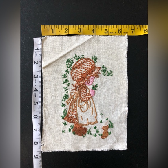 Vintage Embroidered Piece “Girl with Cat” Unframed 8.5”x6,5” Finished Handmade - Picture 9 of 11